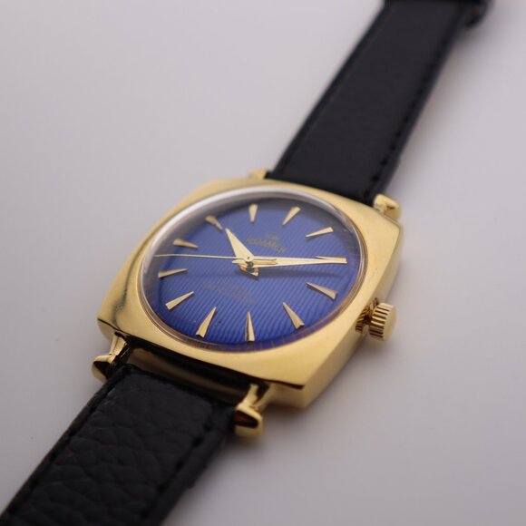 Vintage Roamer ST96 Watch – Swiss Made, 17 Jewels, Manual Wind, Stylish - Picture 5 of 8